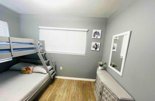 South Bradenton House | Vacation House with Heated Pool in Bradenton!