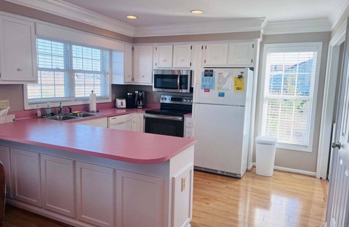 Holden Beach House | Victoria/110 Salicornia: Spacious 4-Bedroom Retreat at Holden Beach!
