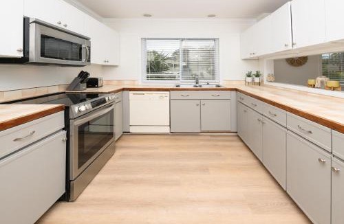 Surfside Beach House | Villa Anna