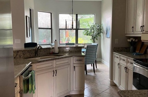 Fort Myers Villa | Villa w Relaxing Resort Amenities