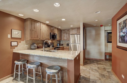 Peak 9 Apartment | Village at Breckenridge Condos Sleeps 8 - Ski in Out + Walk downtown
