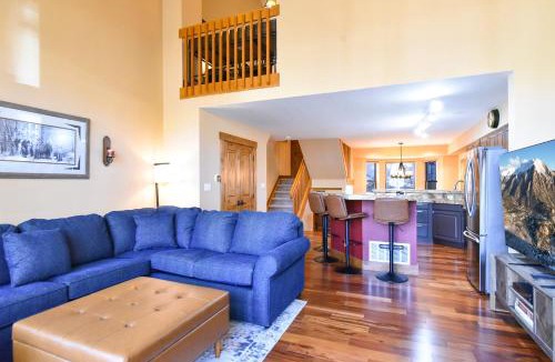 Warrior's Mark Apartment | Village Point Alpine Townhome - Walk to Lifts/Town, Close to Everything