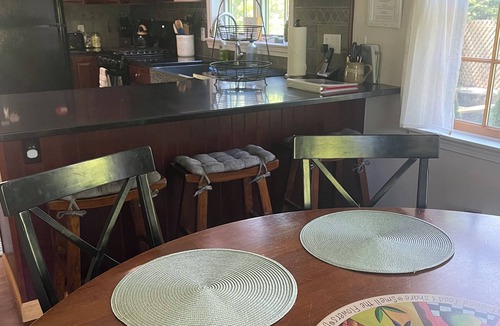 Tisbury House | Vineyard Haven, Close to town and Lake Tashmoo