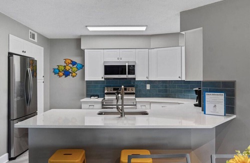 St. Petersburg Condo | Vista Verde West|6-136| 2BD 2BA