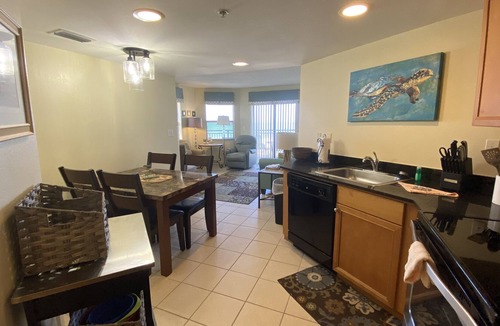 Belle Vista Resort | Vistas on the Gulf - Unit 301