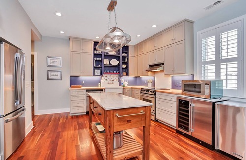 North Litchfield Beach House | Walk to Beach North Litchfield Home w/Private Pool & Hot Tub