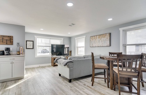 Safety Harbor House | Walk to Restaurants: Home w/Yard in Safety Harbor