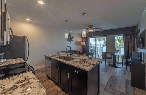 Rocky Point Condo | Waterfront Condo - Sunset View of Tampa Bay