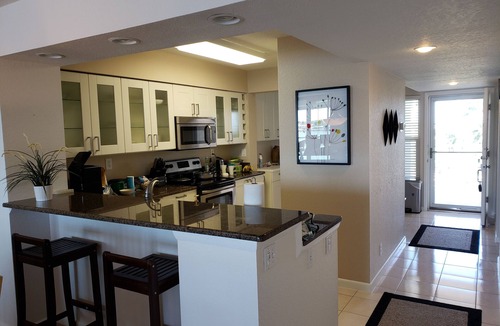 Isla del Sol Condo | Waterfront penthouse in paradise, beautiful views, completely remodeled