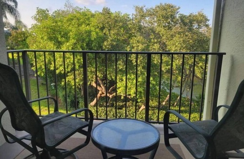 Tierra Verde Condo | Waterfront Relaxing Condo-heated pool & spa- near Fort Desoto