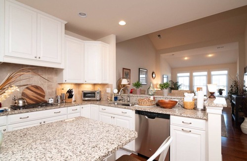 Sun Ridge House | Waterfront Resort | Community Amenities | Sleeps 13