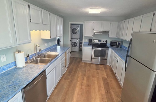Shallotte Cottage | Water’s Edge at Randall’s - Cottage Overlooking the Intracoastal Waterway