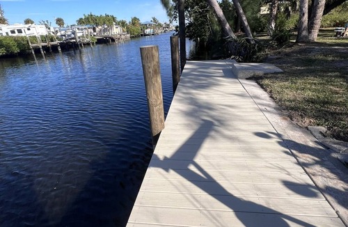 Saint James City Cottage | Waterside Cottage: Newly Renovated on canal w 26’ boat dock!
