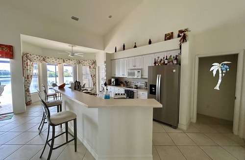 Burnt Store Villa | Welcome to Lake Residence