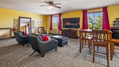 Crawfordville Hotel | Wildwood Inn
