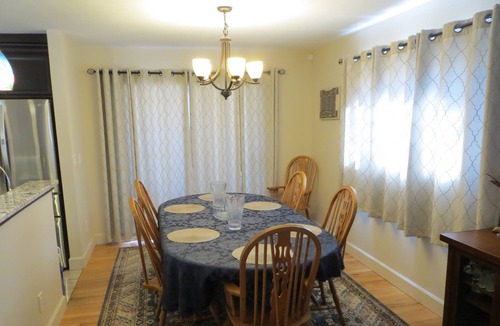 Highlands House | Wonderful 2Bd 2Ba Home in Centrally located Arvada, CO