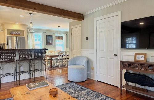 Nantucket House | “You've Got Whale" - Cul-de-Sac, Top-Rated, AC, Patio, Fire pit, Bike Path