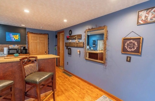Confluence House | Yough Nest Bungalow (Half Home - Convenient Location & Beautiful View)