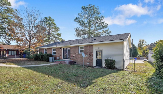 4 Bedroom house with huge yard for family games, fun and relaxation