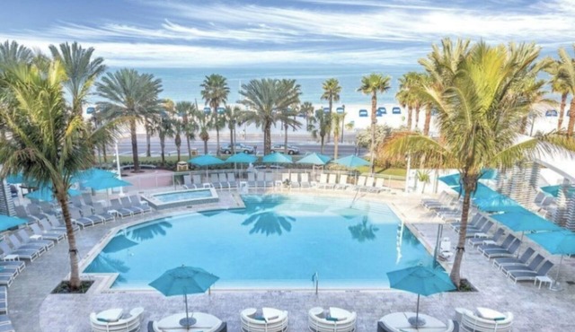 4 Bedroom Presidential Condo, Sleeps 14, Wyndham Clearwater Beach Resort!