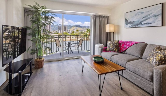 401 FREE Parking/10 min beach/2b-Waikiki/Ala Moana