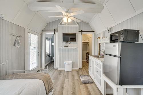 5 Mi to Dtwn Sweetwater: Studio w/Serene Views