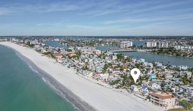 8602 W Gulf Blvd