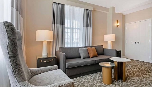 A Place to Unwind, Unplug, and Recharge! Tampa Retreat