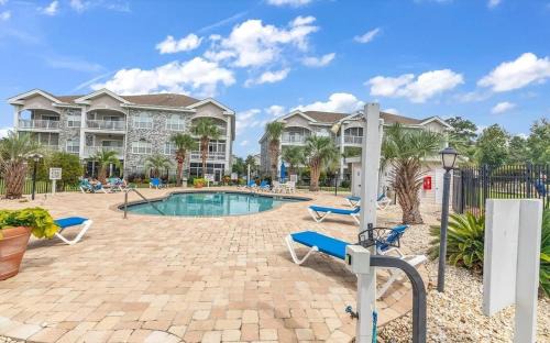 Amazing 1BR condo on the ground floor