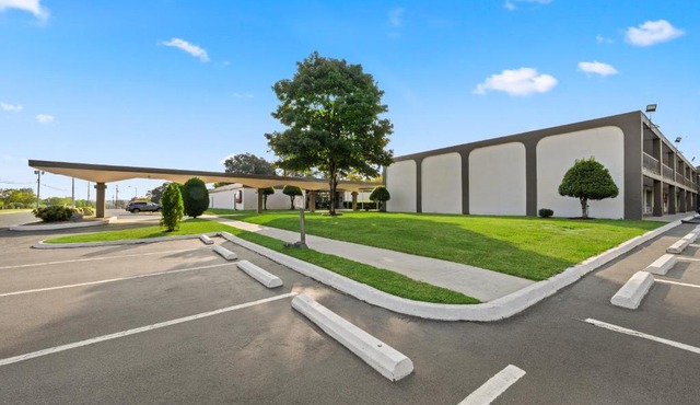 Americas Best Value Inn - Wilson