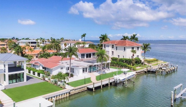 Bayview Paradise by FVC