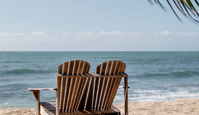 Beachfront Bungalow with Gated Entry and Pet Friendly