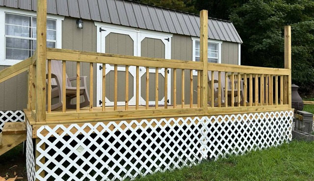 Beautiful 1-bedroom cabin with AC in wonderful Wells