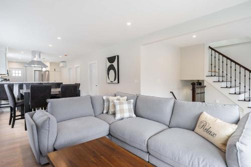 Beautiful and Spacious 3BD Condo in Somerville