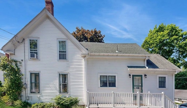 Beautiful Retreat | Home Office | Walk 5 MInutes to Main Street