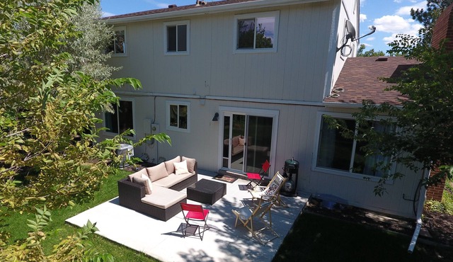 Beautifully bright, big and comfy home!