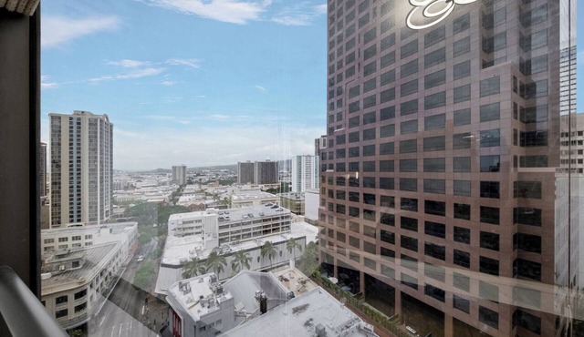 Bishop Suites @ Executive Centre, Downtown Honolulu, Mountain View Suite #1612