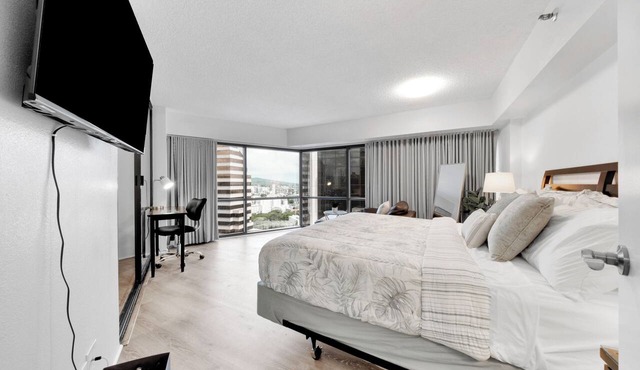 Bishop Suites @ Executive Centre, Mountain View Suite #3709, Downtown Honolulu