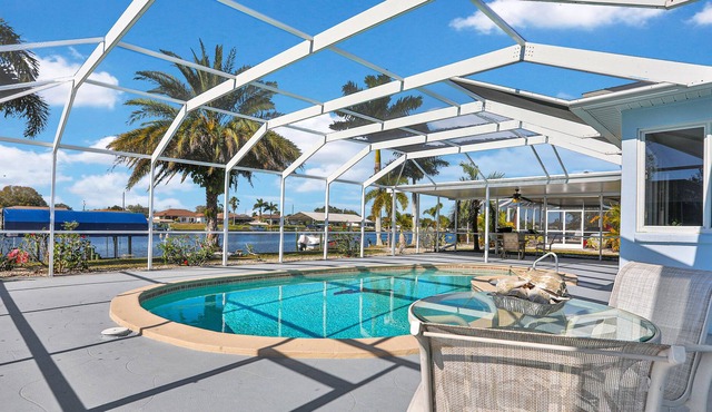 Canal Front, Pool, Reel Paradise
