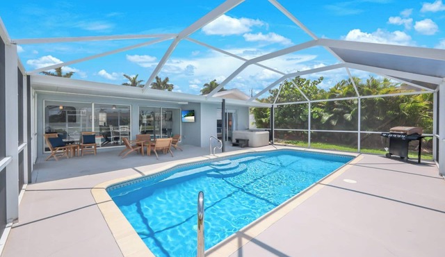 Canal🌴Pool, Hot Tub, Boat Rental, Dog Run