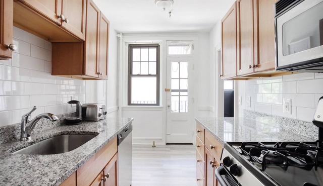 Charming Brighton 1BR steps from Boston College, by Blueground