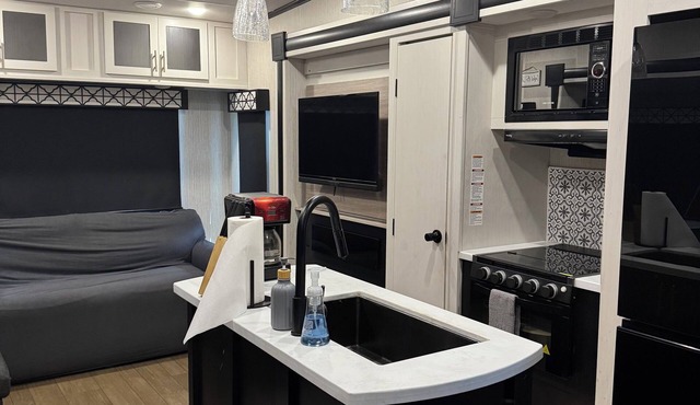 COASTAL RETREAT RV IN SARASOTA