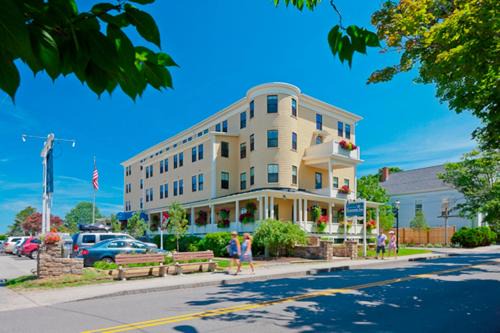 Colonial Inn in Ogunquit