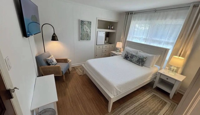 Coral Reef Suite — A Spacious Two-Bedroom Coastal Retreat for Couples