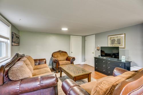 Cozy South Easton Apt Near Boston & Stadium