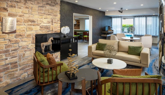 Fairfield Inn & Suites by Marriott Ft. Myers/Cape Coral