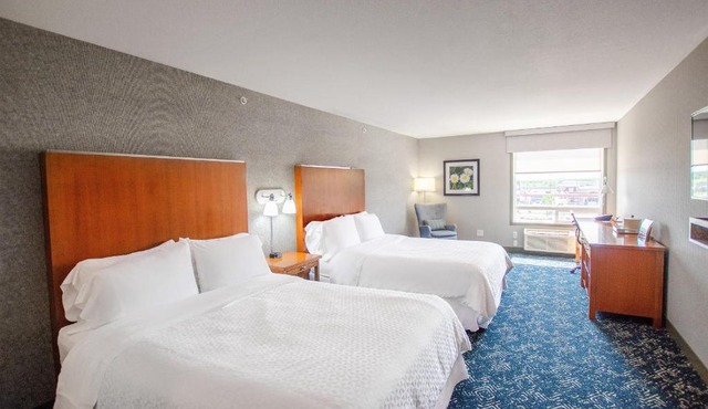 Four Points by Sheraton Saskatoon in Saskatoon