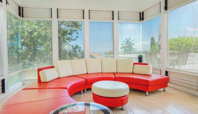 Gather the Group in a Spacious House with Pool Near the Golf