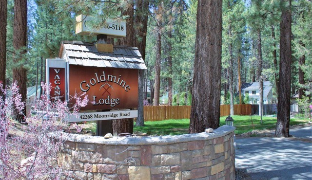 Goldmine Lodge