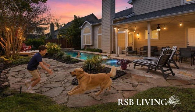 Gorgeous 6BR 3 5 Bth Home with Pool and Game Room